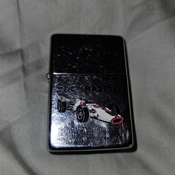 VTG Lighters "NO BUTANE" Marilyn Monroe, Racing, New in Box - Picture 5 of 13